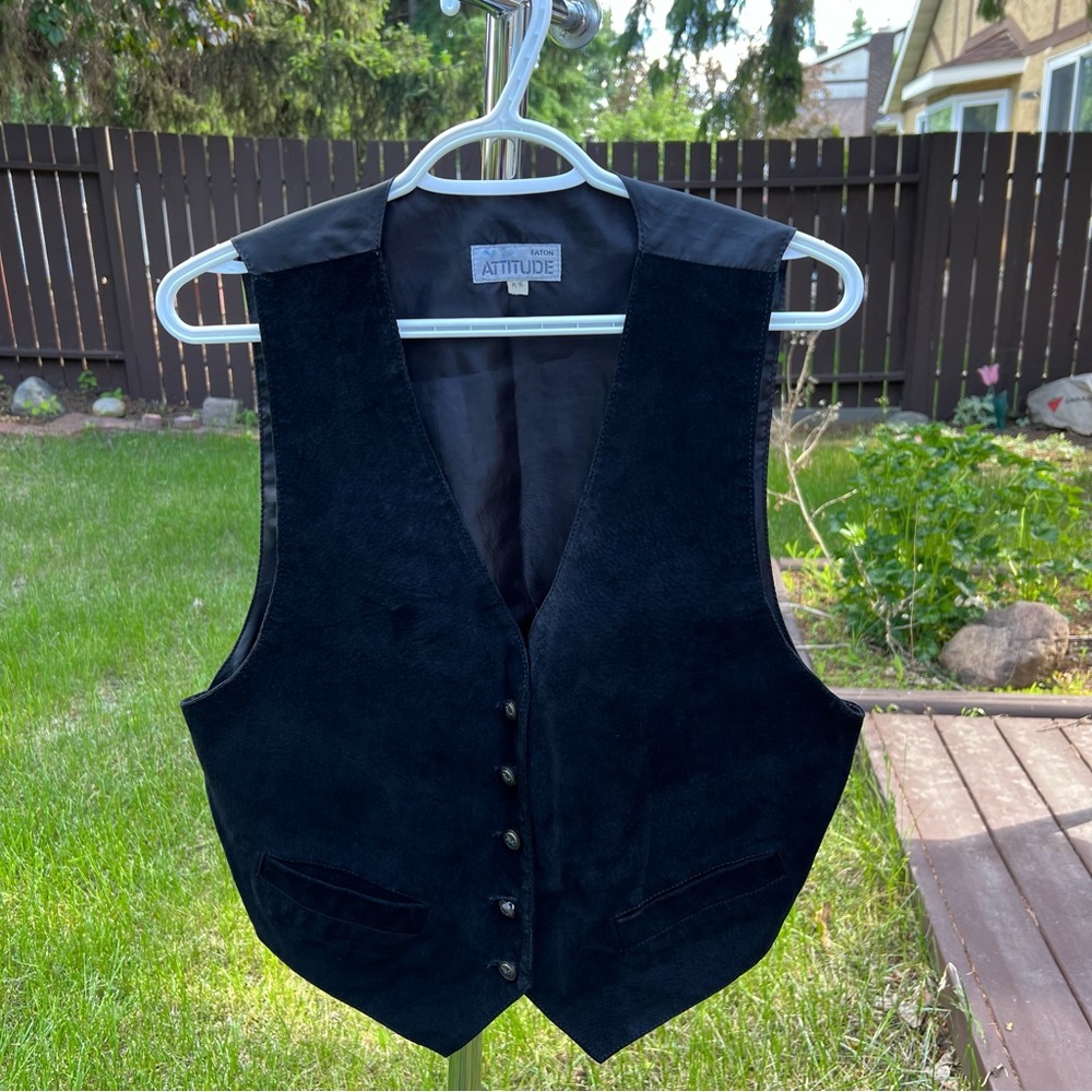 Easton Black Vest